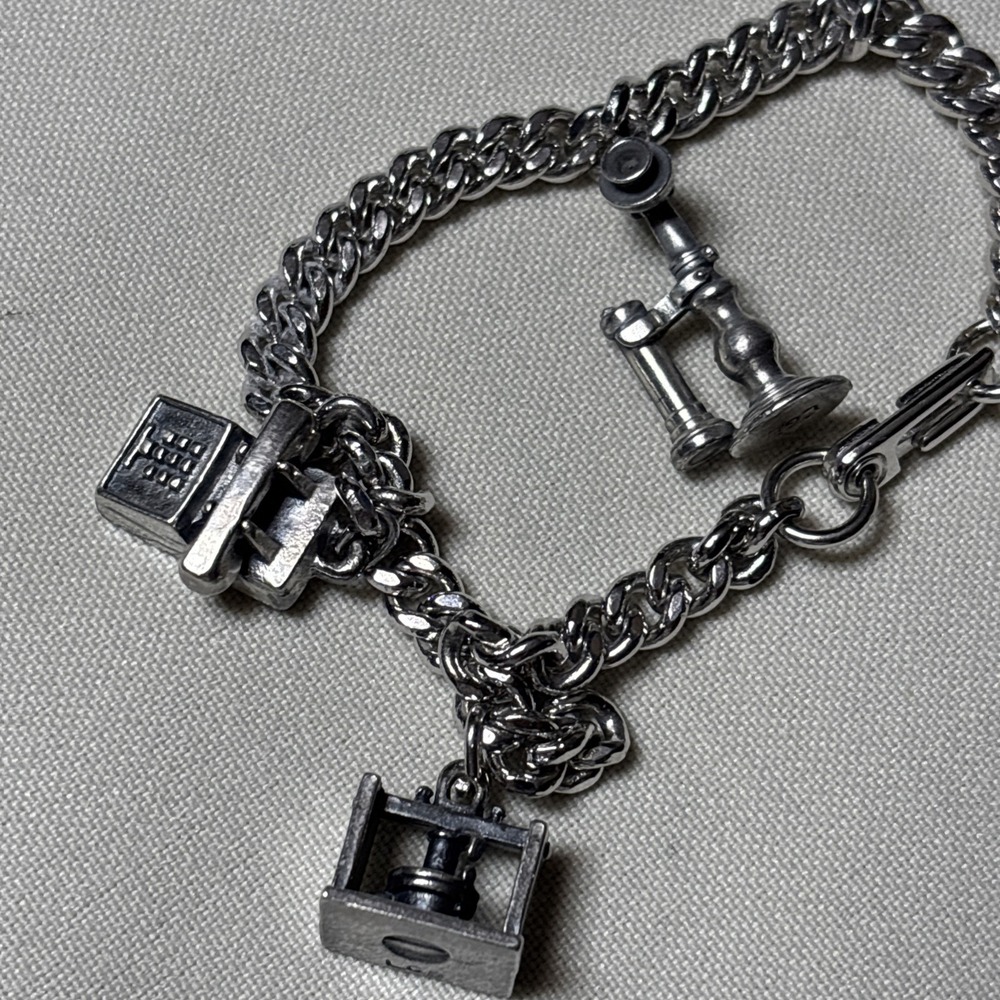 VINTAGE  STERLING SILVER MINI TELEPHONE CHARMs Bracelet